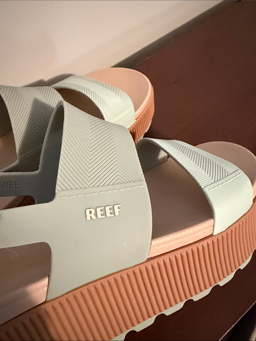 Platform Sandals - Picture 5 of 6